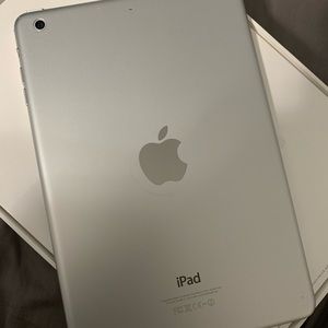 Apple iPad Mini 2
